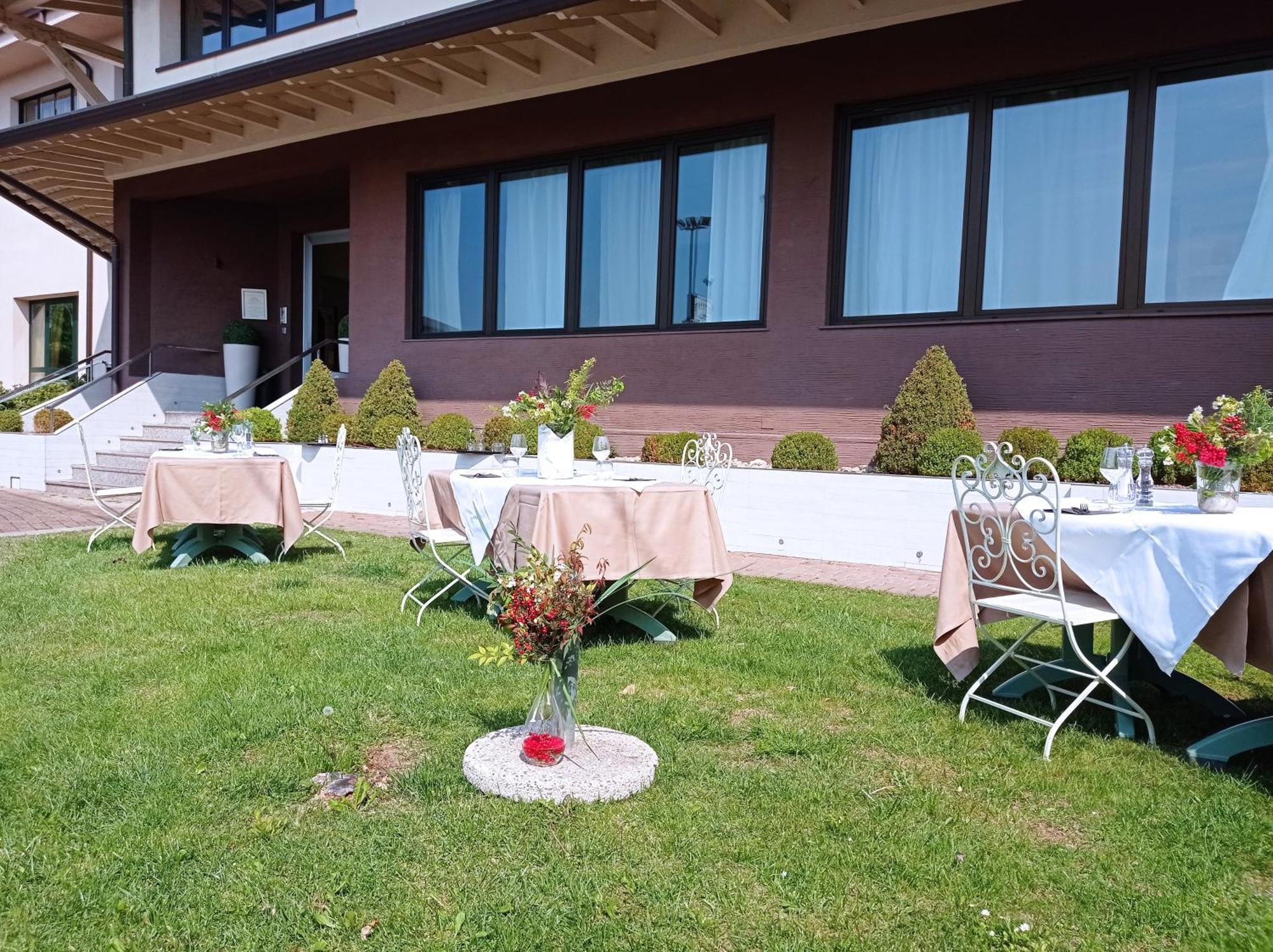 Sullivan Ristorante Hotel Ponte San Marco Exteriör bild